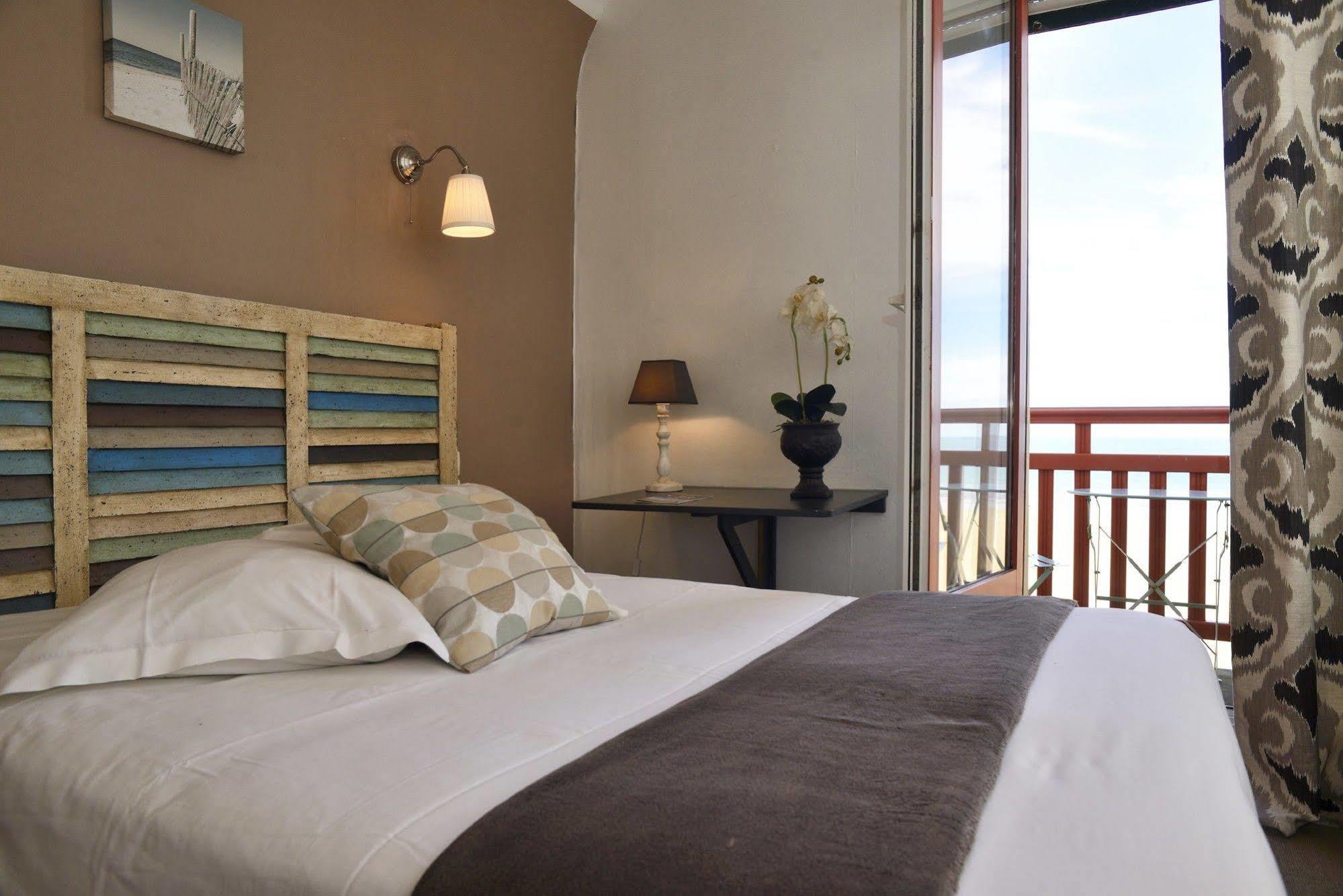Les Charmettes Hotel Saint-Malo Eksteriør billede
